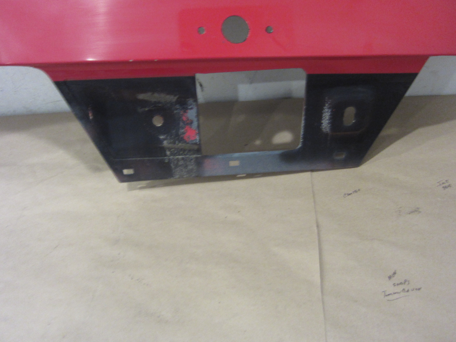 Ferrari Mondial 87 - RH Front Fender - P/N 61743900