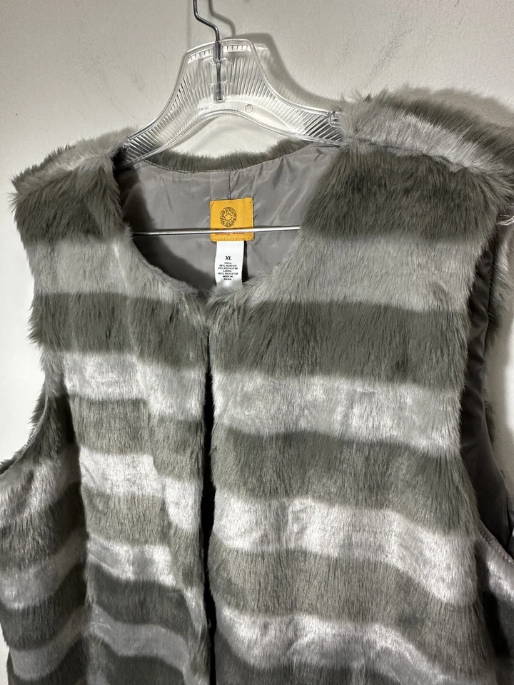 Ruby Rd Road Faux Fur Vest Grey Gray XL - Image 3 of 4
