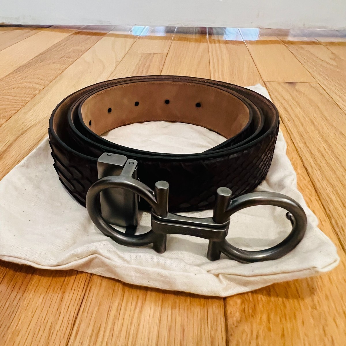 SALVATORE FERRAGAMO BELT MEN Snake Python Leather Adjustable  display picture 2