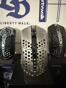 Finalmouse Starlight 12 Zeus | eBay