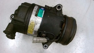 Kompressor Klimaanlage 13124750 Opel Astra 1.6 Caravan Bj 2005 H 2687852