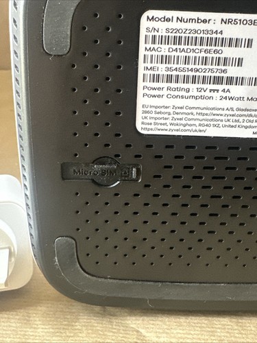 Zyxel NR5103E 5G WiFi 6 Three - 4.7GBPS - Photo 7/13