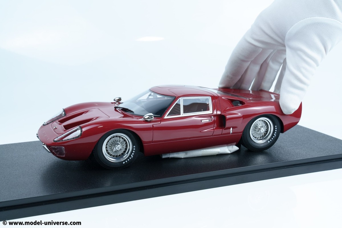 Cult Scale - 1:18 Ford GT40 MkIII Maroon 1966 - Limited Edition