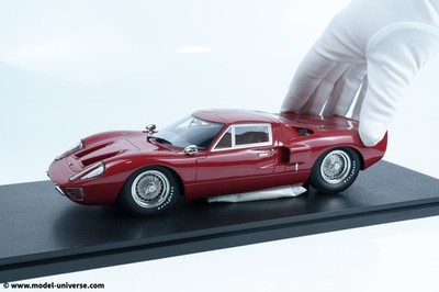 104-028 Cult 1/18 フォード GT40 Mk III 1966 Cult Scale - 1:18 Ford GT40 MkIII Maroon 1966 - Limited Edition
