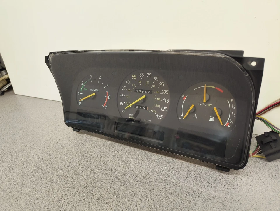 1986 - 1998 Saab 9000 Turbo Yazaki 速度计仪表组 89K 9525627 — 第 3/4 张图片