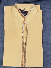 Kmadj's Yellow Kurta for Men, Decorative Placket, Kurtas/Kurti Traditional Style