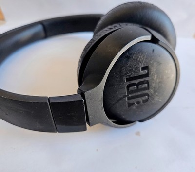 JBL Harman Tune 510BT Bluetooth Headset - Black.