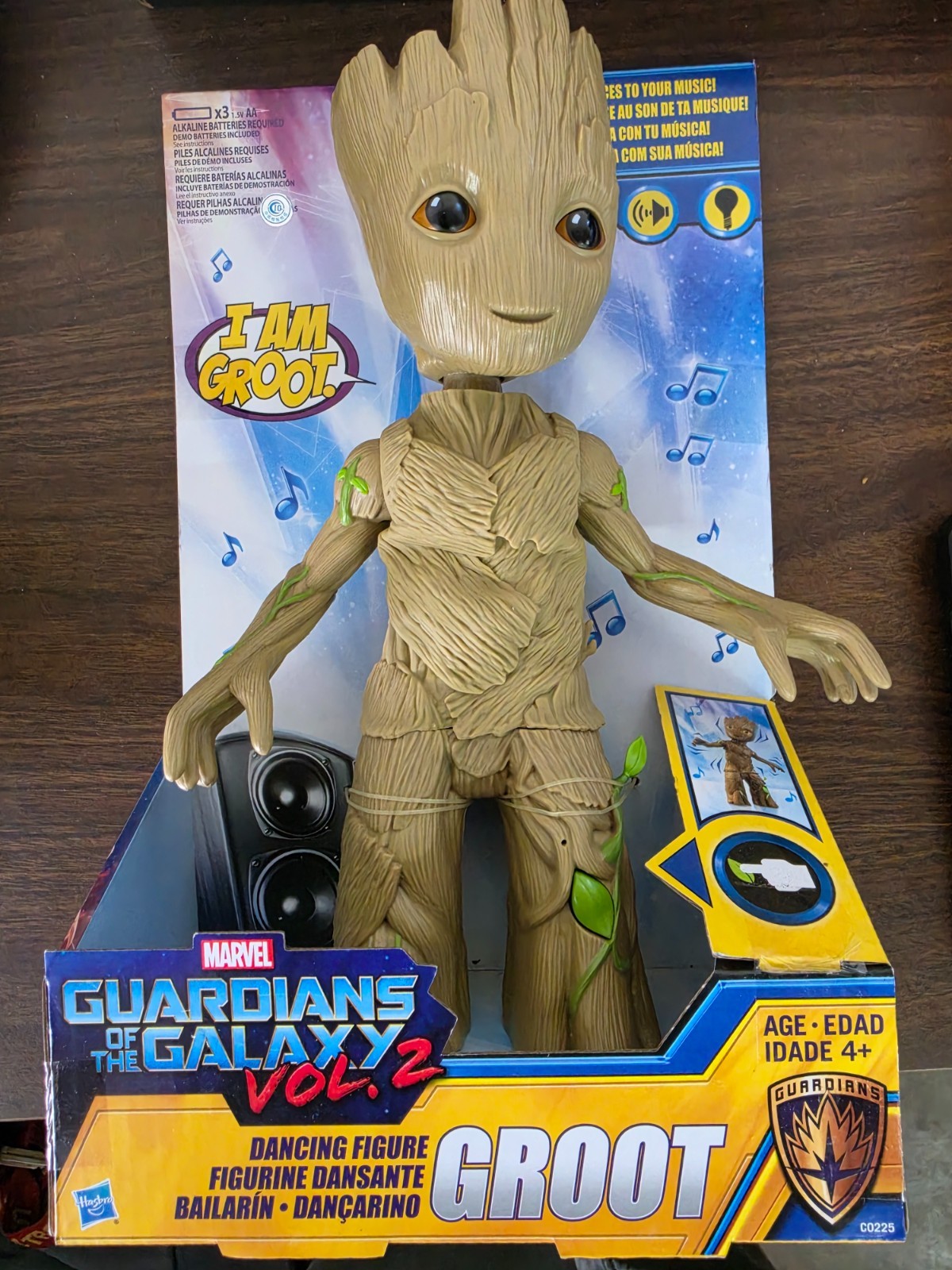 Hasbro Groot Guardians of the Galaxy Vol. 2 Dancing Battery Powered Figure 4+