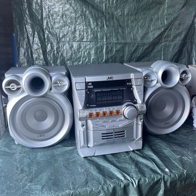 JVC Stereo Tuner 3 CD Dual Cassette Euro Plug MXKC4 Twin Speakers