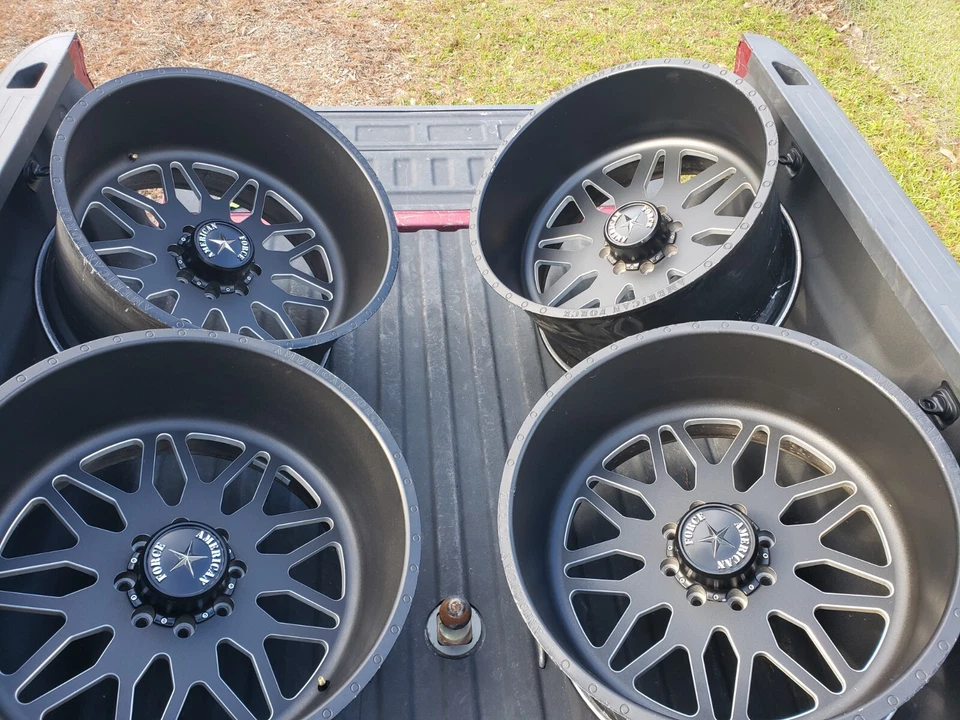 Gmc truck American Force rims 24x14  - Image 2 of 2
