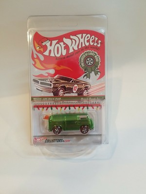 Hot Wheels 2002 holiday car Beach Bomb Too - presented by Larry 
