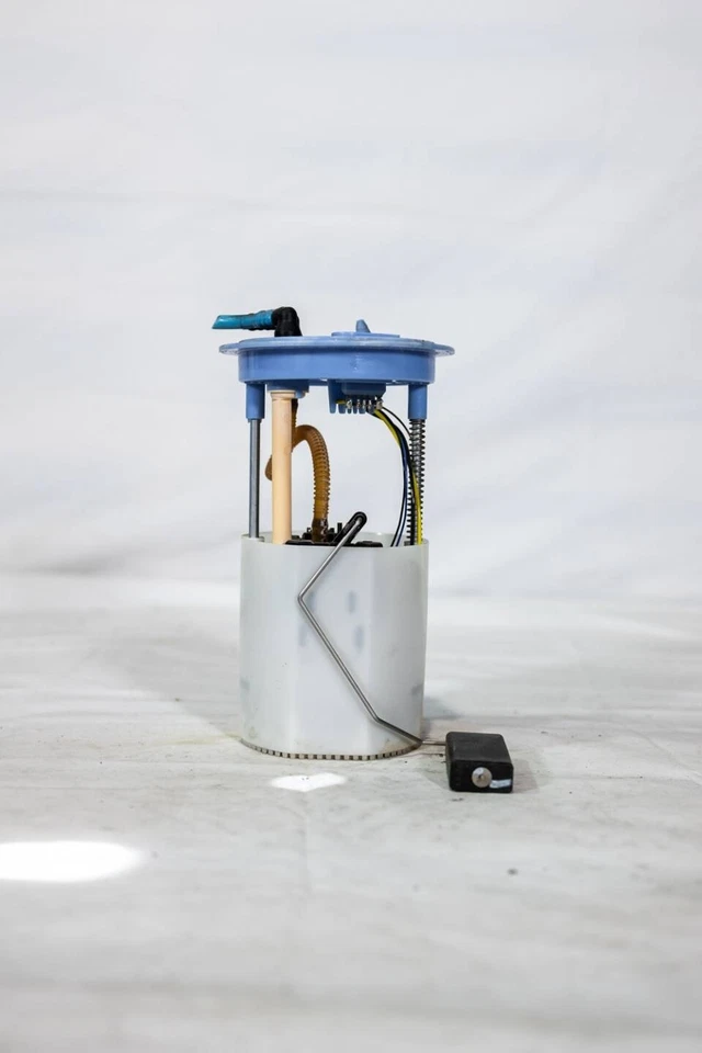 Bomba de tanque de combustível Volkswagen GTI 2.0T 2007-2014 1K0919051DB, 1K0919051BH - Imagem 4 de 4