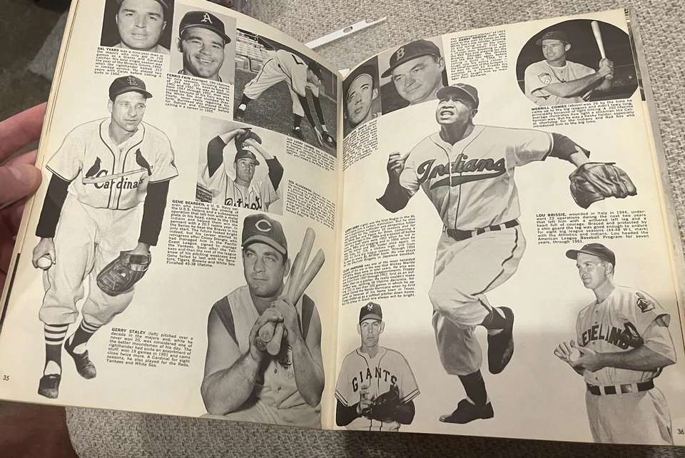 JOE MEDWICK 1963  SIGNED BASEBALL PROGRAM NICE AUTO DIED 1975  PSA/DNA - Image 4 of 4