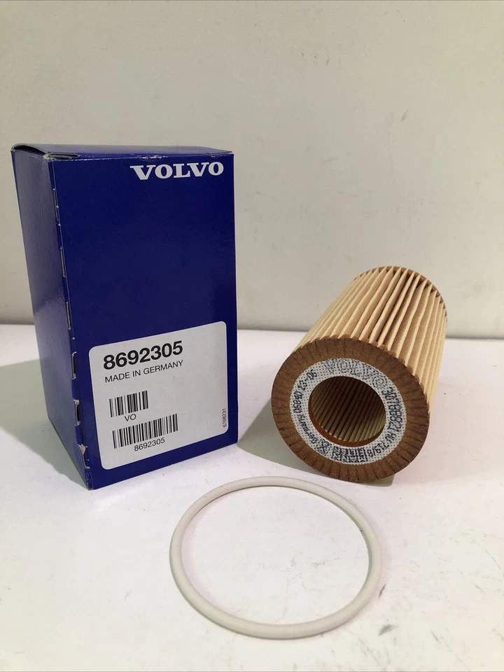 Volvo 8692305, Engine Oil Filter Fits Volvo C30, C70, S40, S60, V50, V60, XC60 - Image 3 of 4