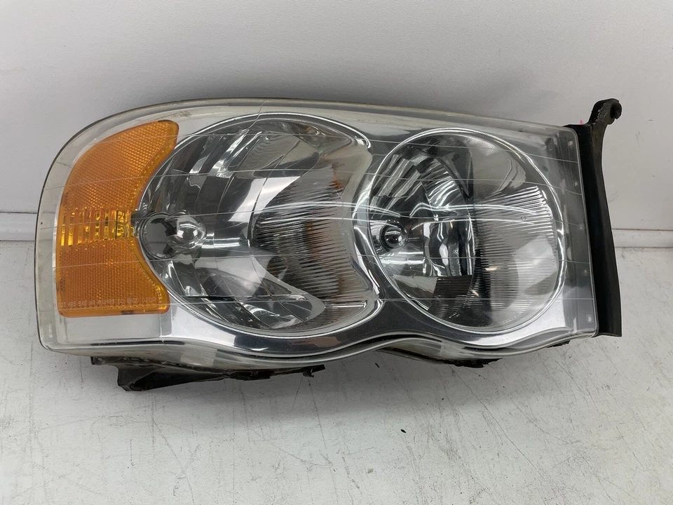 2002 - 2004 道奇 Ram 1500 右灯戴姆勒克莱斯勒 55077120A 右手 — 第 2/4 张图片