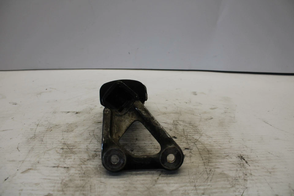 84-85 HONDA V30 MAGNA APOIO PARA OS PÉS DIANTEIRO DIREITO PEG STEP BB251 - Imagem 3 de 4