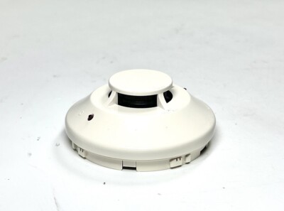 -NEW- System Sensor 2151, Photoelectric Smoke Detector, White, OEM