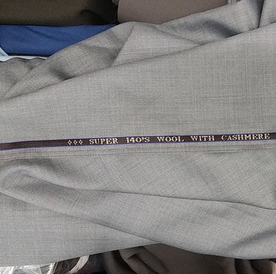 Light Gray Suiting fabric best for Suit Pants Jacket Wool Suit Fabric