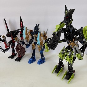 LEGO BIONICLE Skrall 8978 Tarix 8981 with booklets TUMA 8991 LOT OF 3