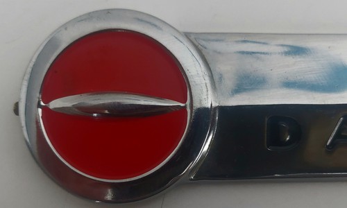 Harley Davidson Tank Emblems Orig. Remade For Knucklehead with screw & bracket - Picture 3 of 9