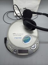 Sony ESP Max CD Walkman D-F200 CD-R/RW FM/AM Tested All Works Perfectly