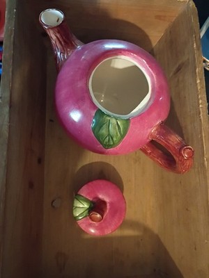 1996 Cracker Barrel Apple Style Teapot