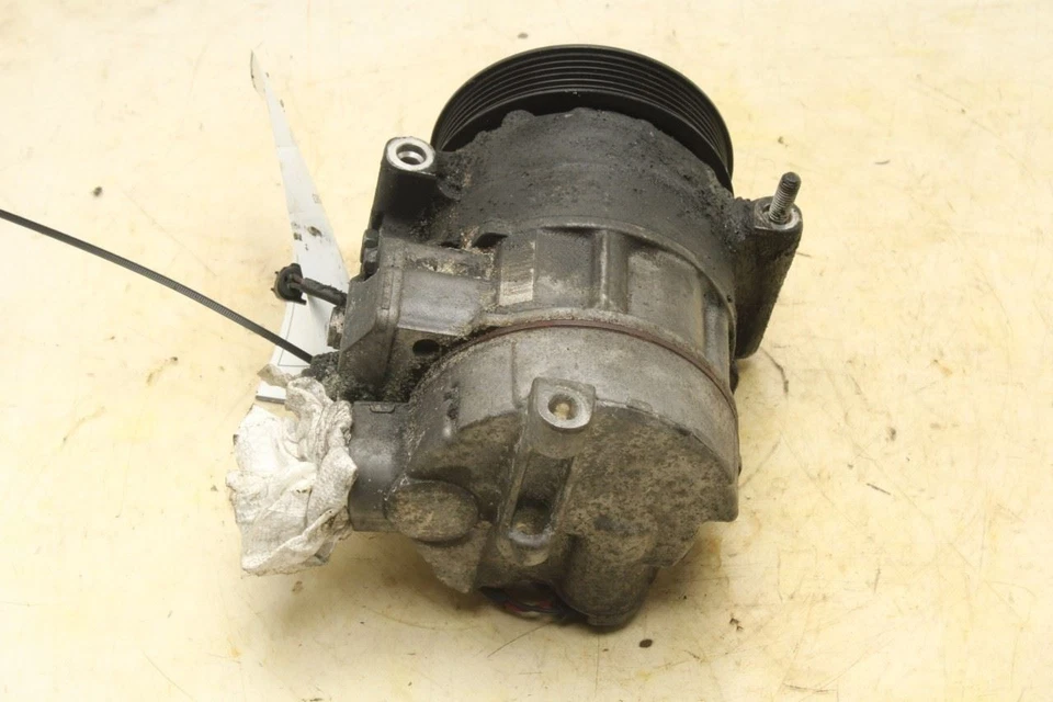 2012-2014 Mercedes-Benz E350 Sport 4MATIC 3.5L AC Air Conditioner Compressor - Image 4 of 4