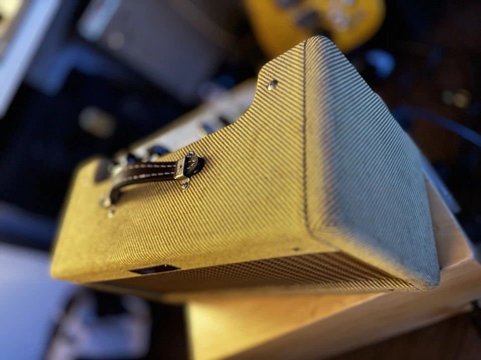 Fender 1965 Re-Issue Reverb Unit Tweed 1990’s Excellent Condition The Surf Tone - Image 4 of 4