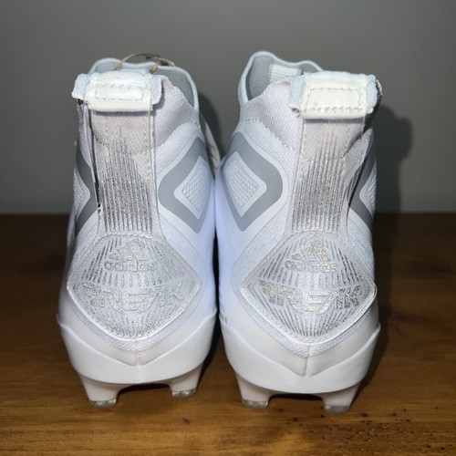 Botines de fútbol americano blancos Adidas Freak Ultra 22 Boost Primeknit para hombre talla 13 GX5131 - Imagen 3 de 10