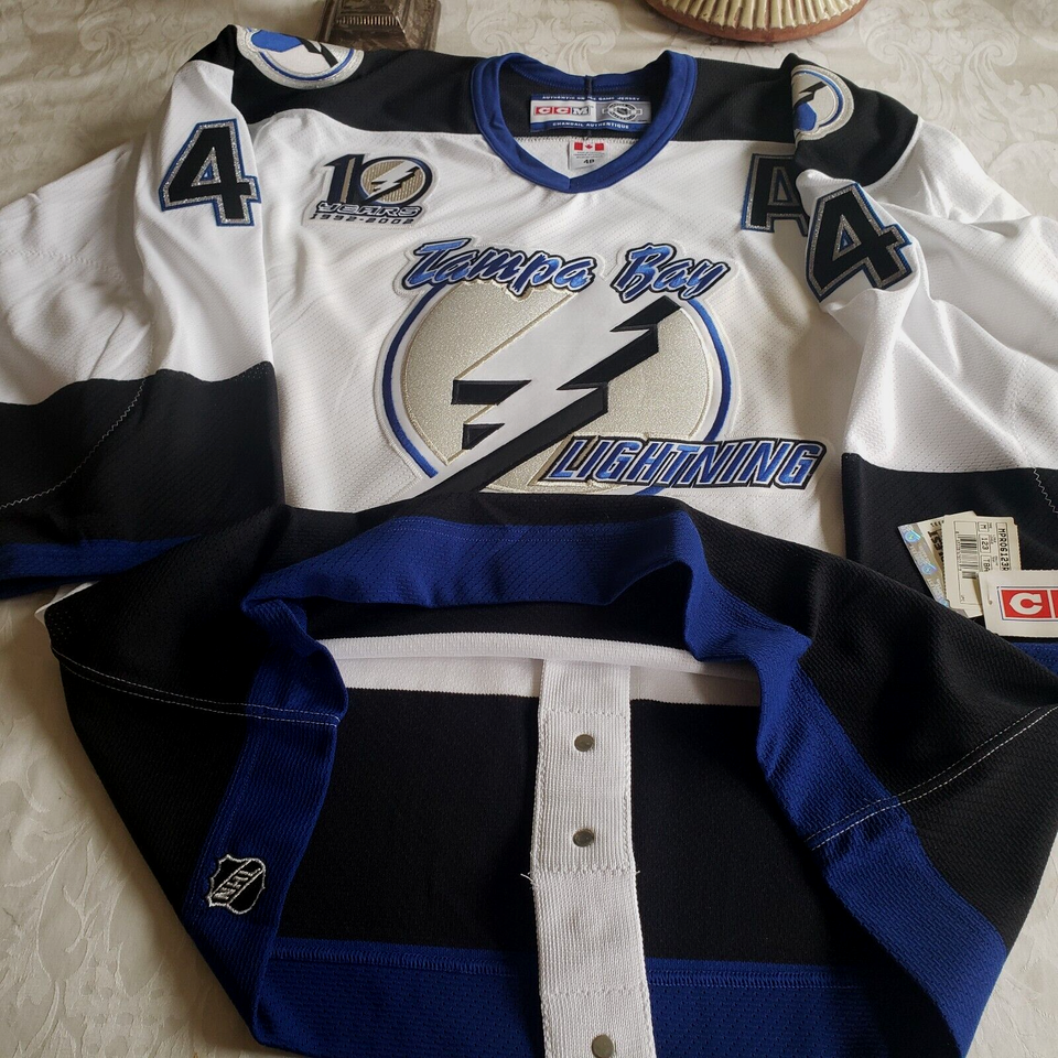 Authentic Tampa Bay Lightening 2001/02 Vincent Lecavalier CCM Pro