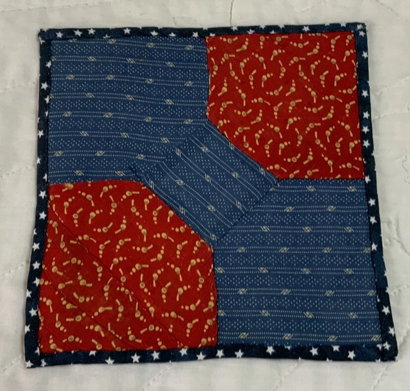 Vintage Antique Patchwork Quilt Table Topper, Bow Tie, Early 1900’s, Navy, Red - Image 2 of 4