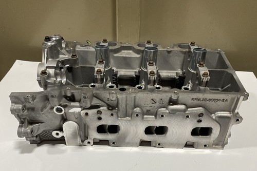NEW OEM 2018-2022 Ford F150 3.5L EcoBoost Driver LH Cylinder Head ML3E-6C064-EA - Picture 5 of 13