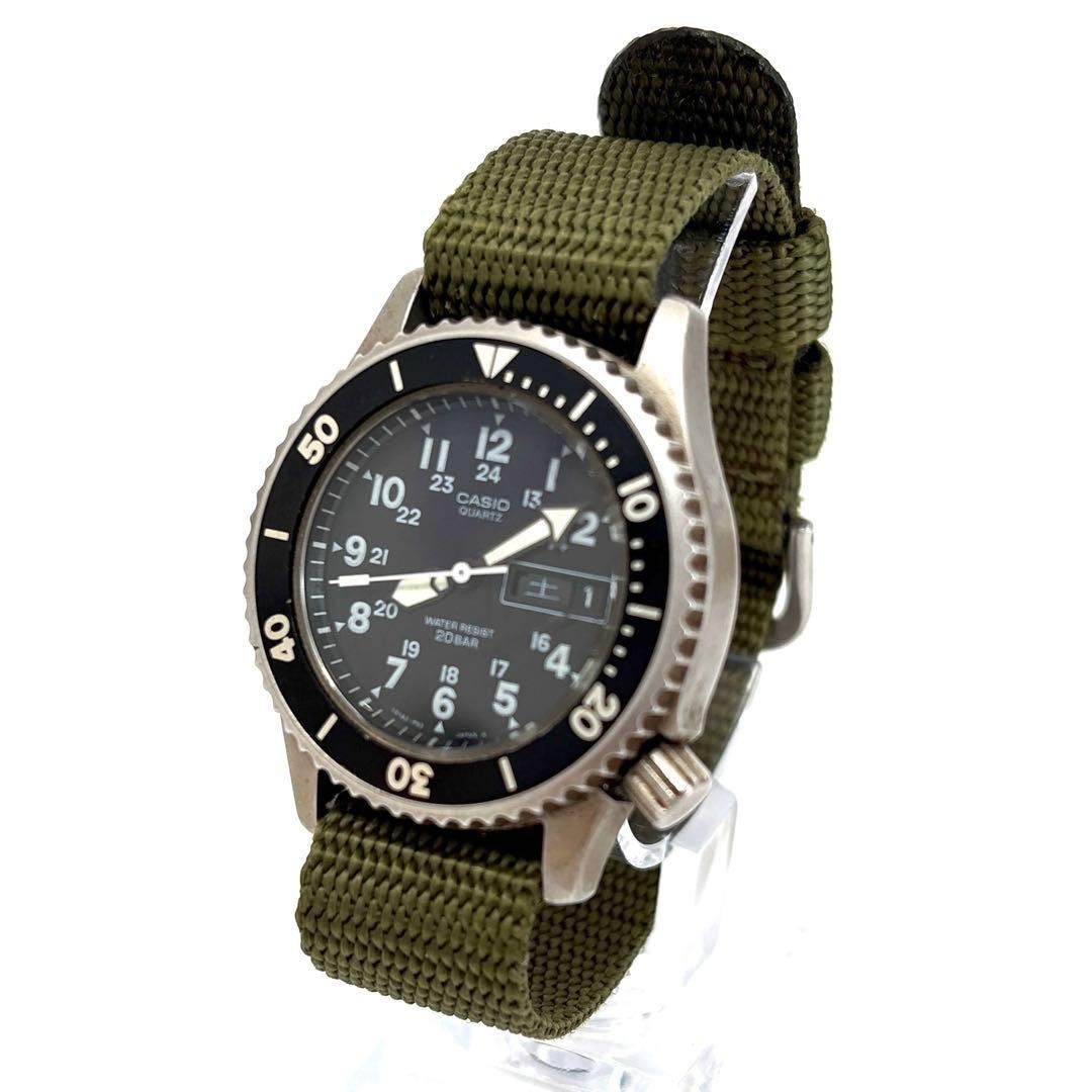 【美品】稼働 CASIO MD-707 ミリタリー カーキ クオーツ カシオ CASIO Running Diver Quartz Wristwatch MD-707 Day Date for sale