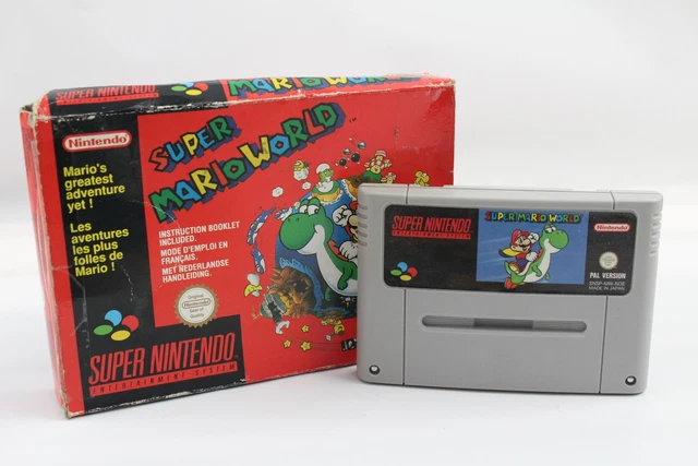 Lot 22 Super Mario world Super Nintendo Red Box Complete