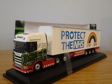 OXFORD EDDIE STOBART NHS SCANIA S SERIES HIGHLINE TRUCK MODEL 76SNG005 1:76