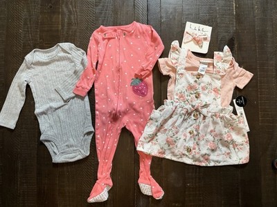 (3 Pieces) Baby Girl Clothes, Size 12 Months.