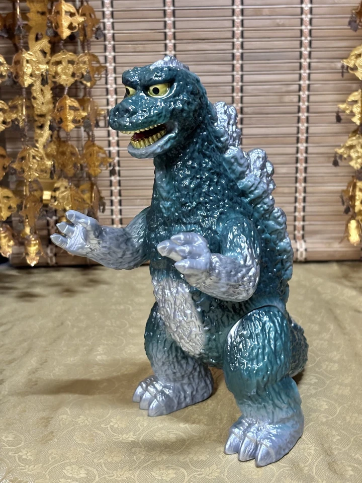 Art Storm Soft Vinyl Figure “Great Zaurus Godzilla” Reissue Green Ver. Japan - Image 4 of 4