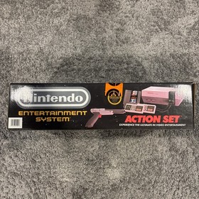 Juego de Acci&oacute;n Nintendo NES - Completo En Caja con Accesorios y Juego - Reacondicionado
