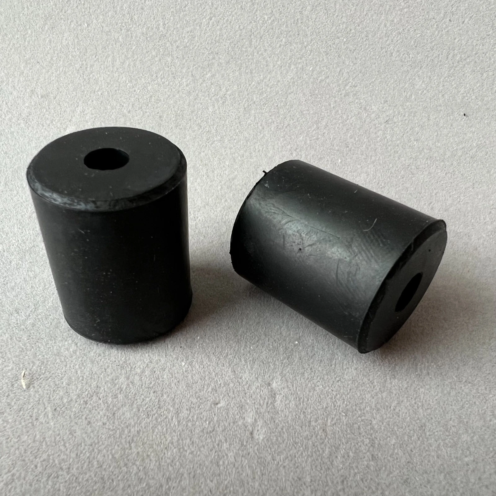 (2pcs/lot) 334F3640 334F3641 334F3642 334F3643 Roller Rubber for Fuji 350/370 - Picture 1 of 3