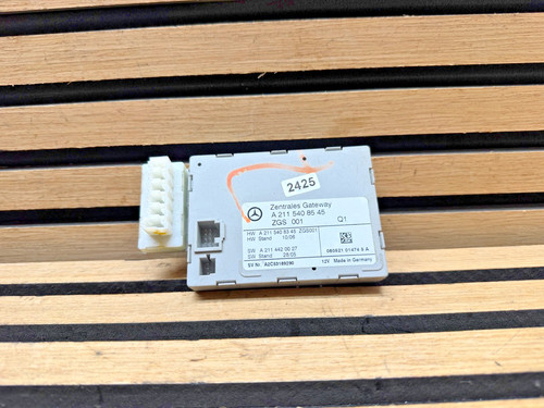 Mercedes E-Klasse W211 S211 Steuergerät Zentrales Gateway A2115408545