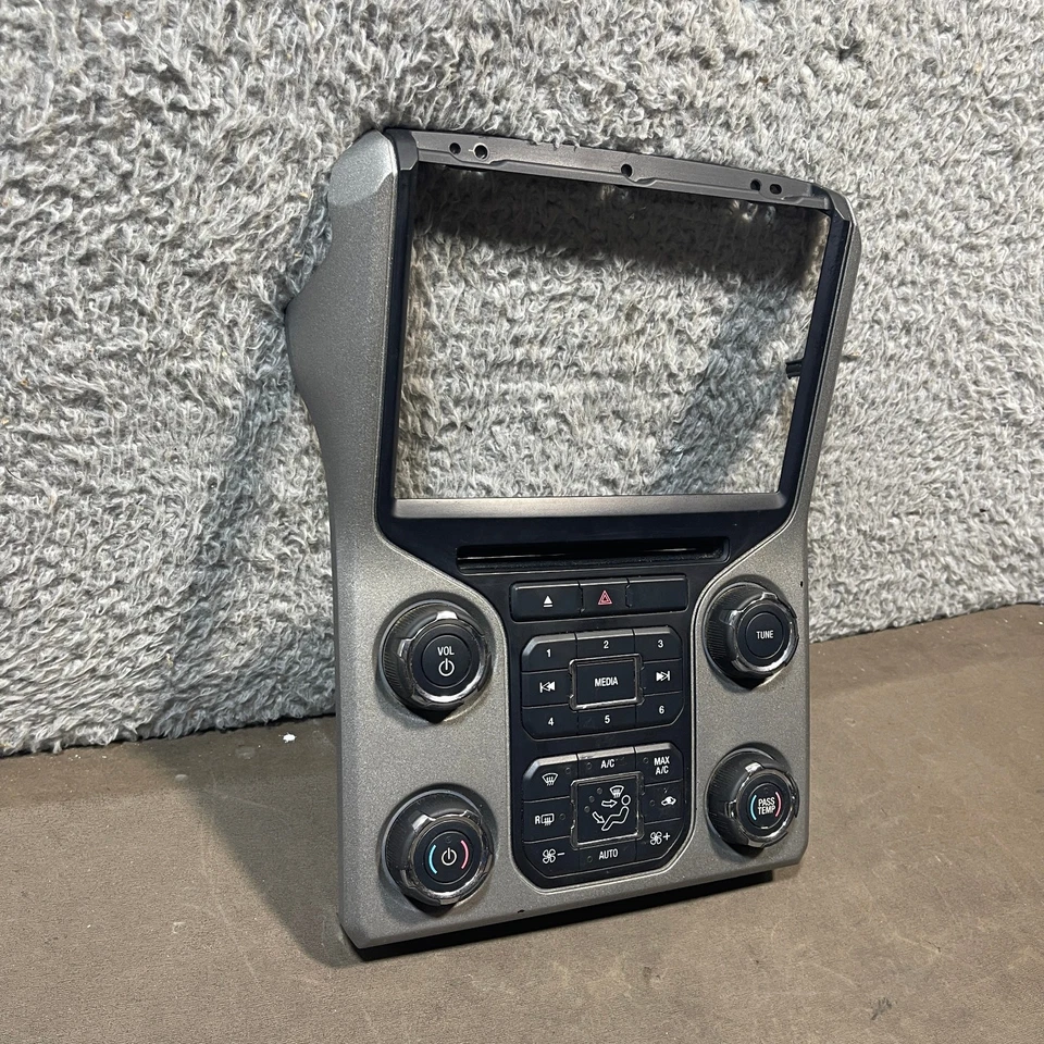2013-2016 Ford F250 Ac Heater Temperature Radio Control Panel DC3T-18A802-FD6AC - Image 3 of 4