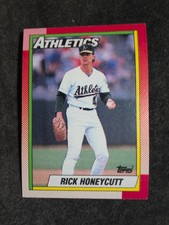 1990 Topps 582 Rick Honeycutt Oakland Athletics Baseball Card