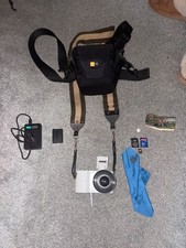 Samsung NX NX1000 20.3MP Digital Camera - White (Kit w/ NX 20-50mm Lens)