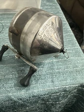 VTG SUPER ZEBCO #22 BALL DRAG  BAITCASTING FISHING REEL BAITCAST REEL