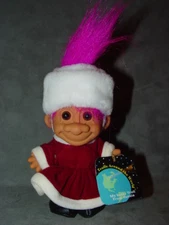 Troll Doll 4 1/2" Russ Russian/Russia Purple Hair Around the World w/tag