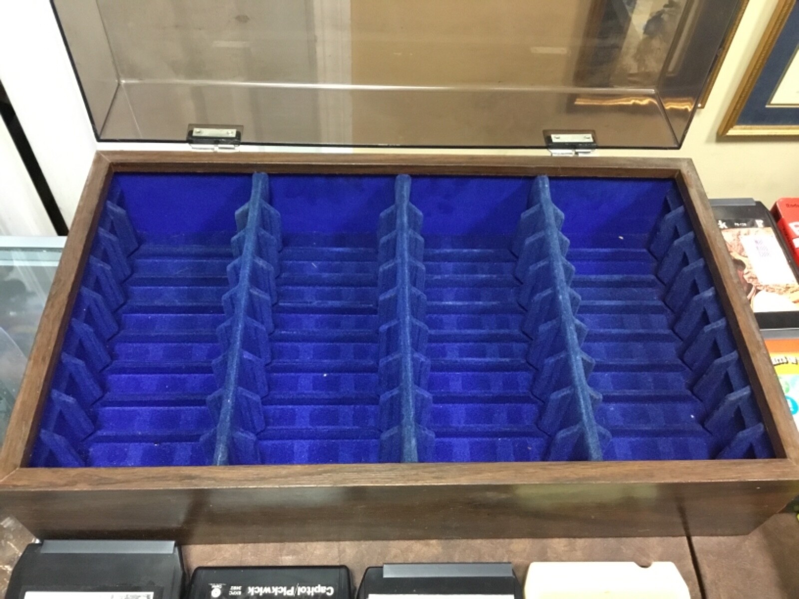 8 Track Cartridge Tapes with Vintage Carrying Case Lot 25 Tapes