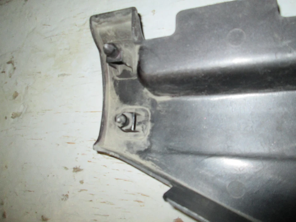 Kawasaki ZG1000 1996 Concours L/H cubierta lateral roja/gris/negra 36001-1324-88 Foto 4 de 4