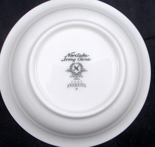 Noritake Adagio Group of 2 Fruit Bowls 7237 - Picture 4 of 5