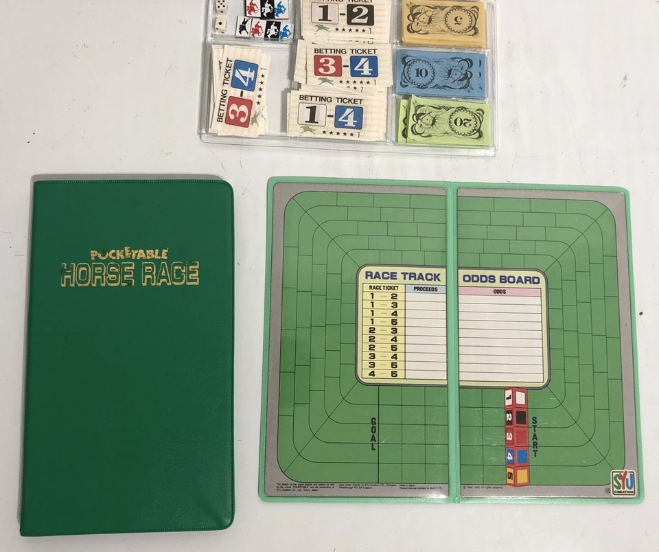 Pocketable Horse Racing Game By Syu Creations Japan 1990s Rare Travel Game - Image 3 of 4