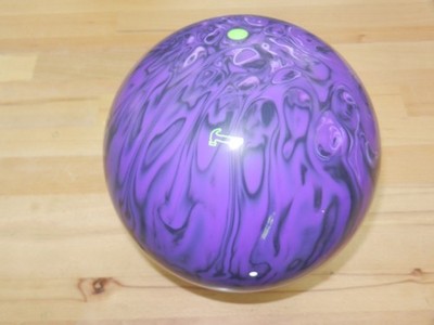 NIB 15# Hammer Black Widow 3.0 Dynasty Bowling Ball - 15.4/2-3